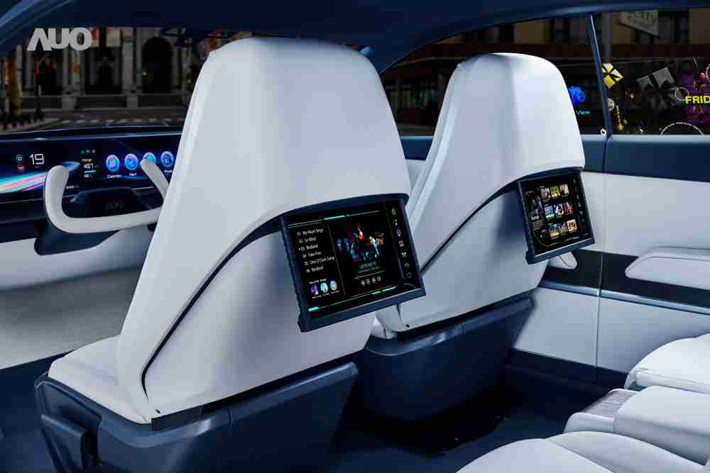 蓝狮在线将于CES 展示全新Smart Cockpit 2024，，，，可紧密串连使用者多元需求，，并革新座舱内部的应用和设计，，带来身历其境且引人入胜的视觉飨宴，，满足驾乘人员的全方位体验