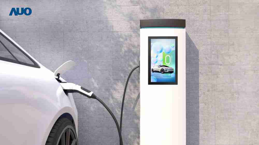 友達〝EVSE車用充電樁解決方案〞專為電動汽車充電樁設計，，具有高亮度、、克服戶外艱難環境的耐溫、、、耐紫外線等特性，，並搭載散熱性及擴充性強的高效能工業電腦，，，，可實現人機互動訴求，，，，如資訊顯示、、、、支付等應用